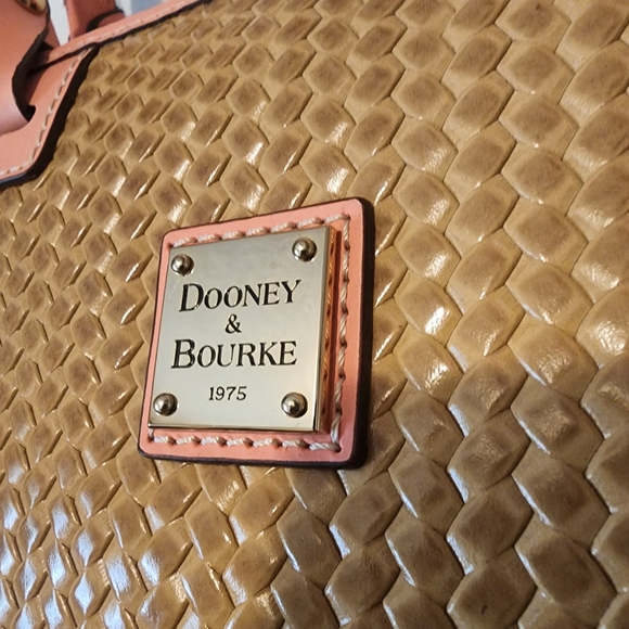 Dooney & Bourke  Purse - Picture 9 of 9